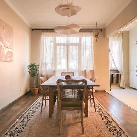 Apartment Stylish Retreat In Sofia